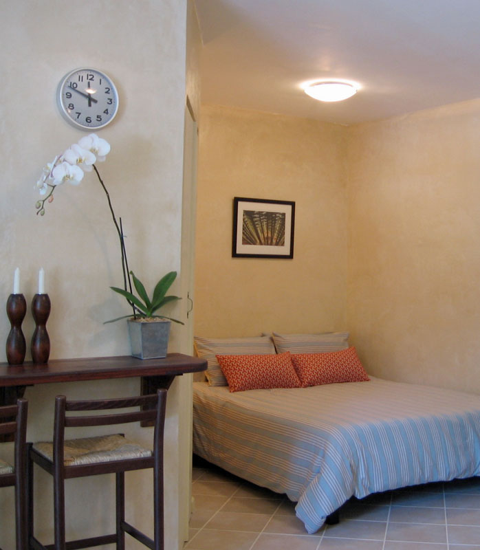 Affordable self-catering holiday apartments in Cape Town